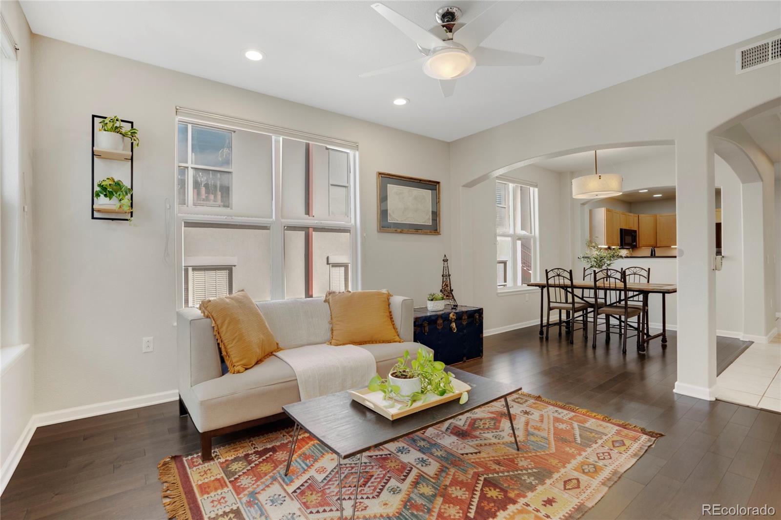MLS Image #6 for 1747 n pearl street 305,denver, Colorado
