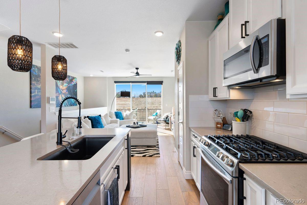MLS Image #10 for 4355  cyan circle b,castle rock, Colorado