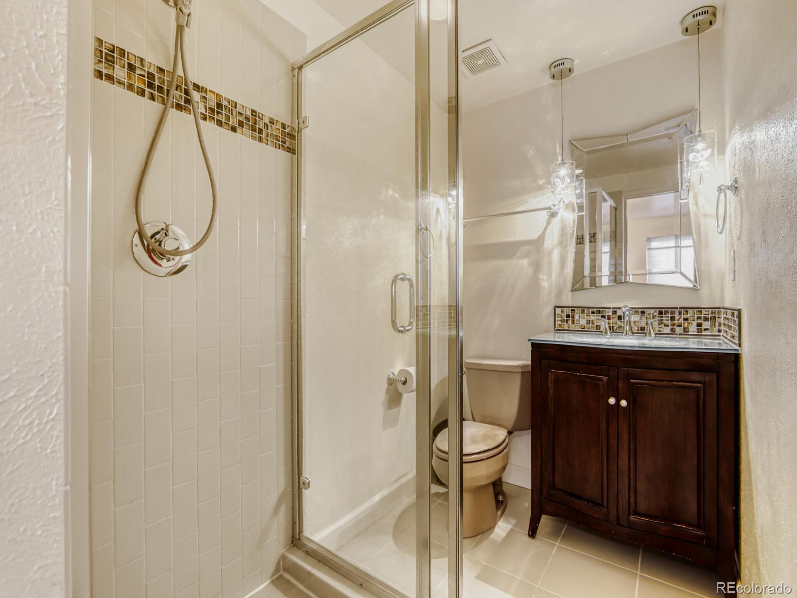 MLS Image #25 for 325 s monaco parkway,denver, Colorado