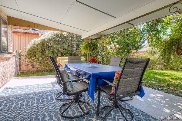 MLS Image #26 for 325 s monaco parkway,denver, Colorado
