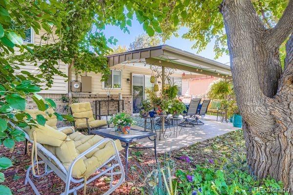 MLS Image #27 for 325 s monaco parkway,denver, Colorado