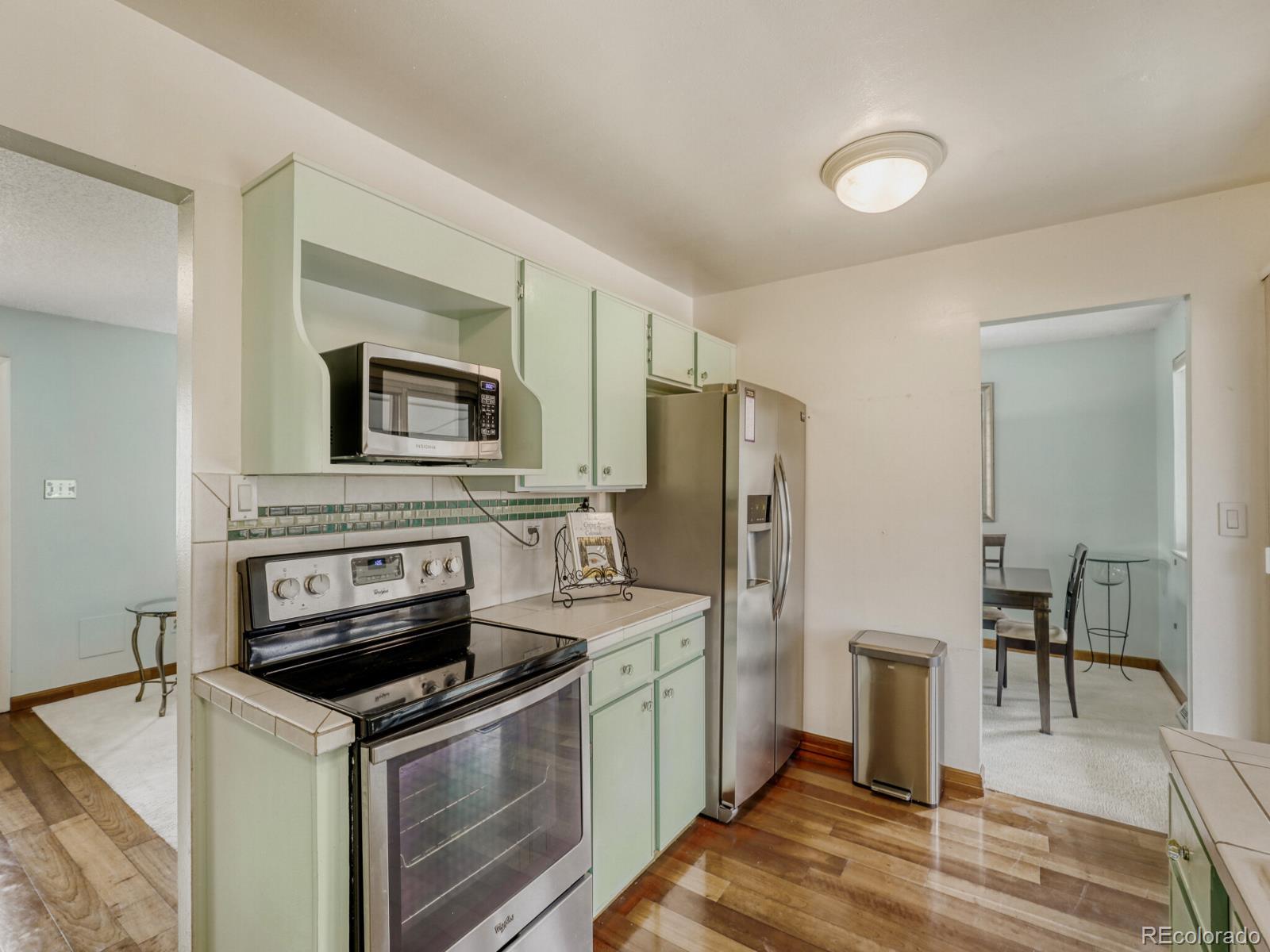 MLS Image #6 for 325 s monaco parkway,denver, Colorado