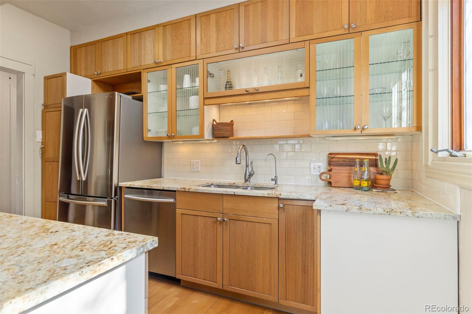 MLS Image #8 for 1884  cherry street,denver, Colorado