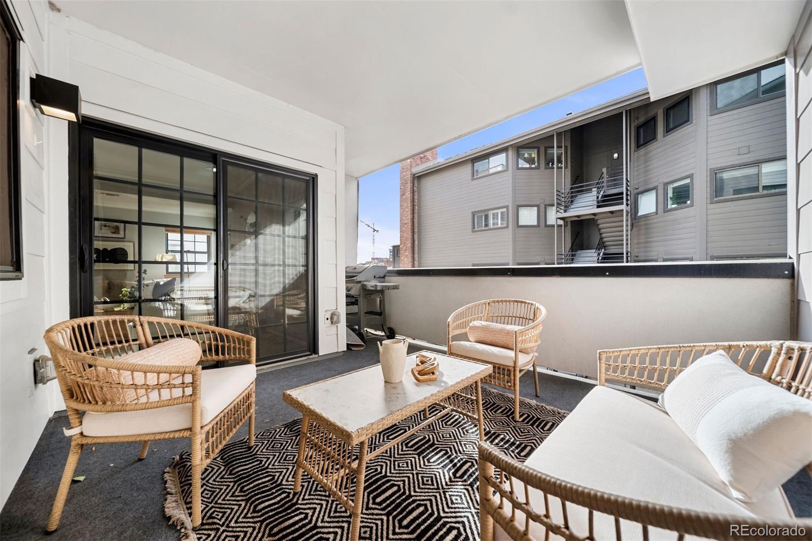 MLS Image #3 for 345  fillmore street 203,denver, Colorado