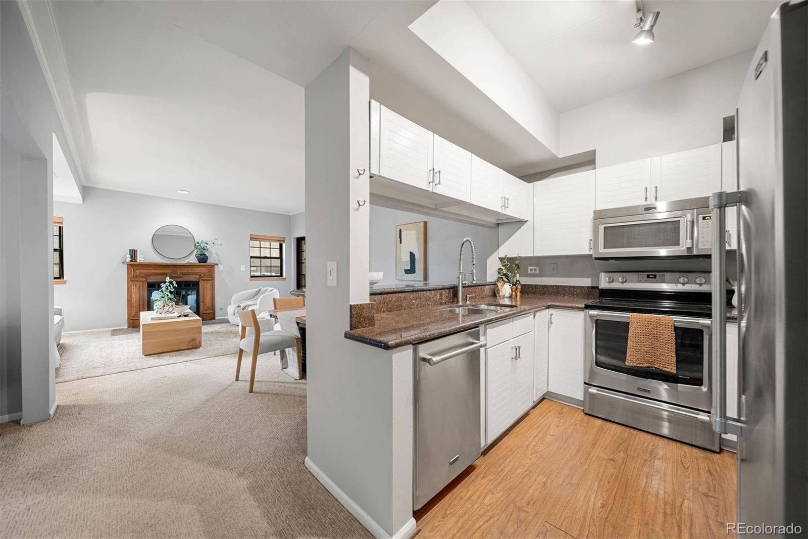 MLS Image #6 for 345  fillmore street 203,denver, Colorado