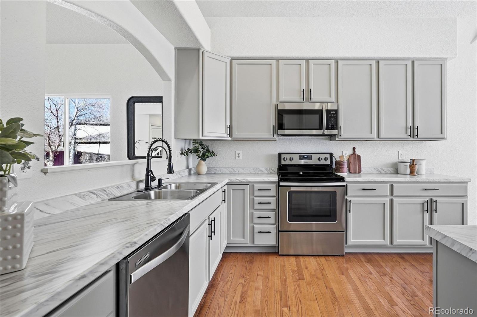MLS Image #12 for 4353 s himalaya court,aurora, Colorado