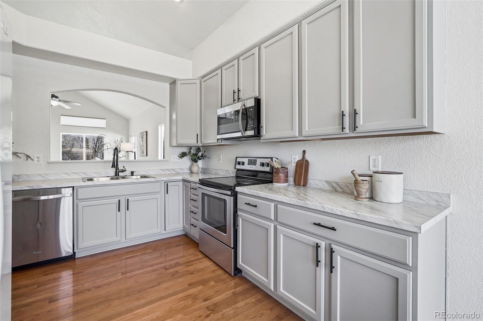 MLS Image #16 for 4353 s himalaya court,aurora, Colorado