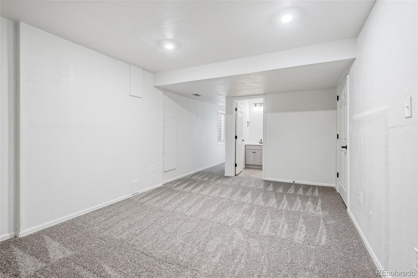 MLS Image #38 for 4353 s himalaya court,aurora, Colorado