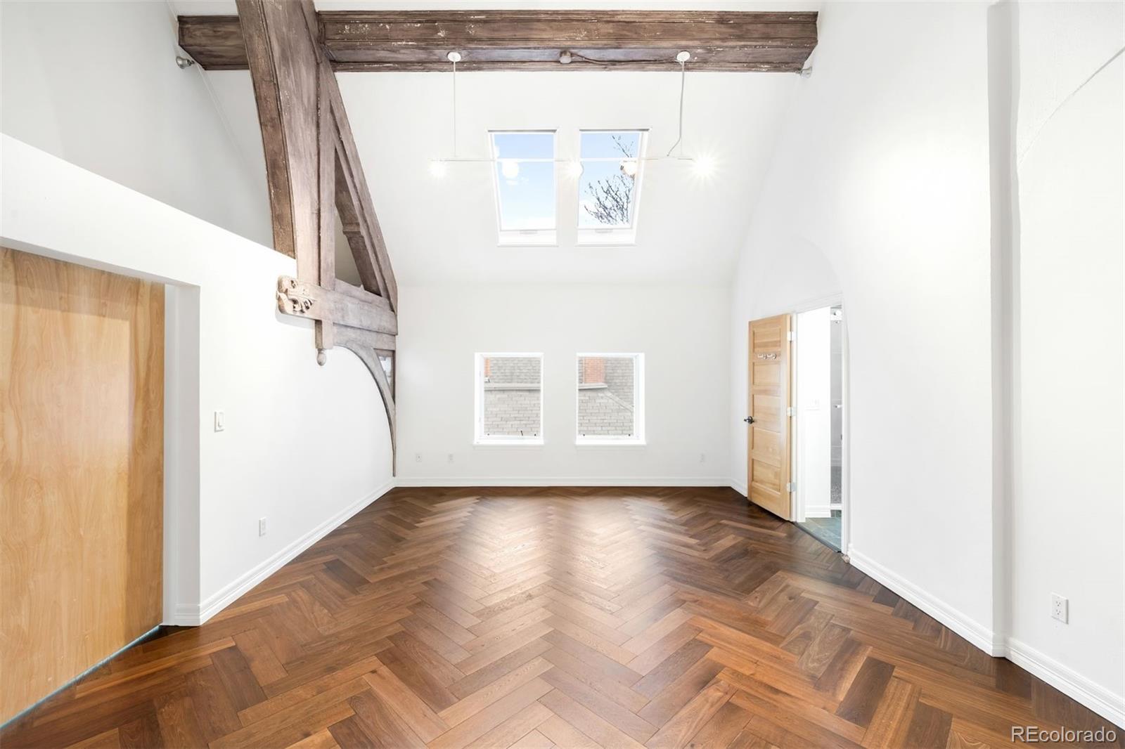 MLS Image #20 for 225 n lincoln street,denver, Colorado