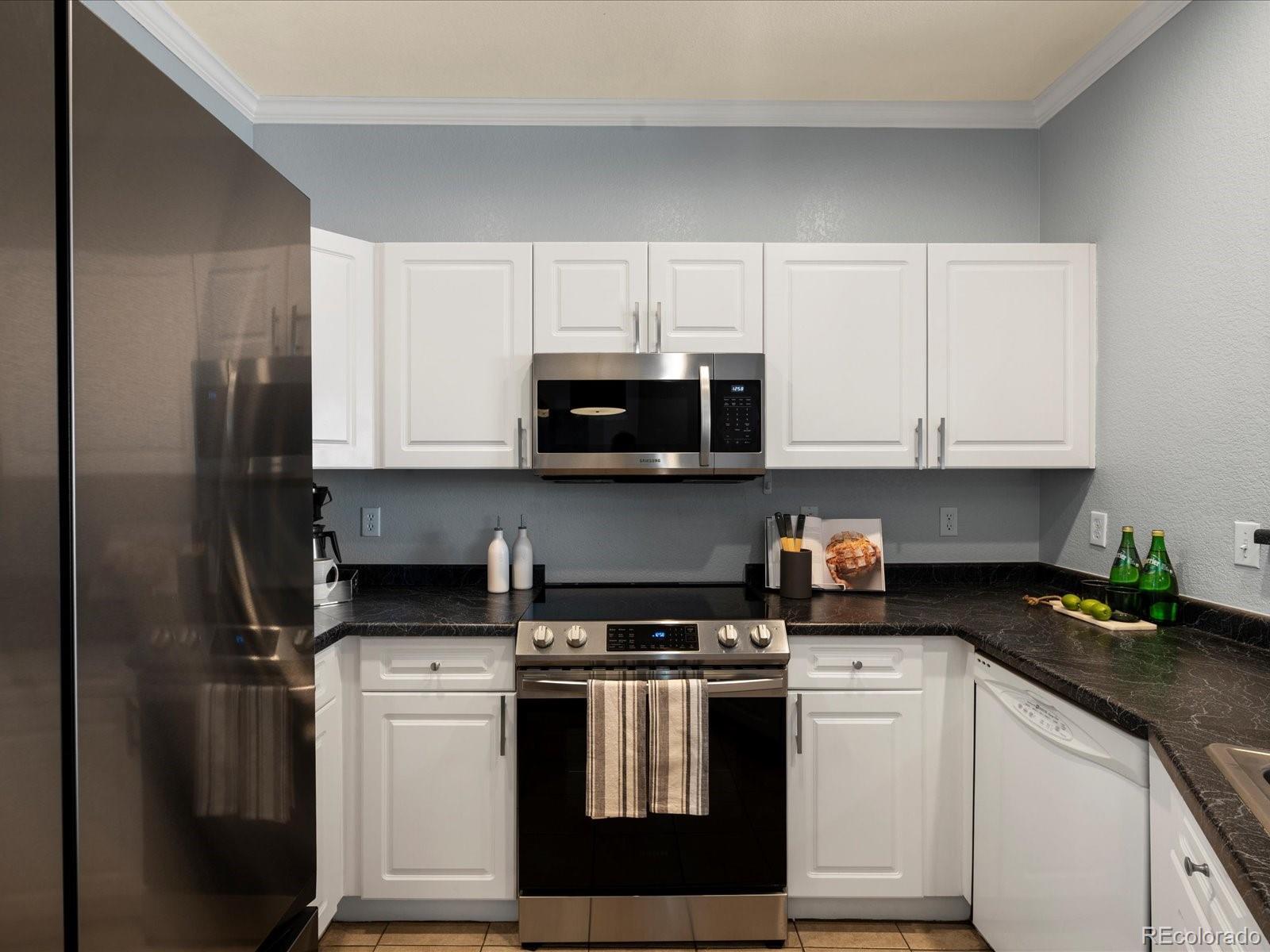 MLS Image #5 for 7498 s alkire street 202,littleton, Colorado