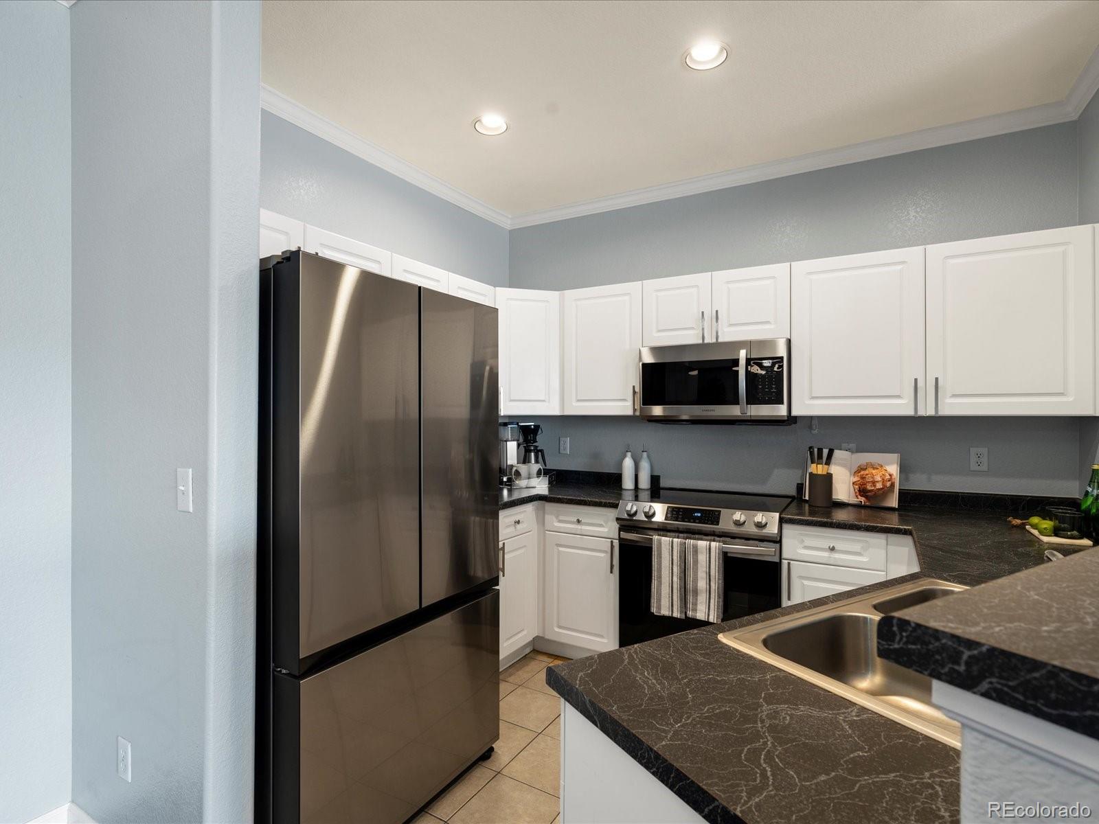 MLS Image #7 for 7498 s alkire street 202,littleton, Colorado
