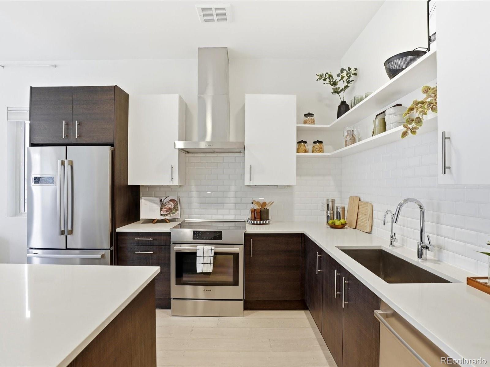 MLS Image #10 for 2530  lawrence street ra101,denver, Colorado
