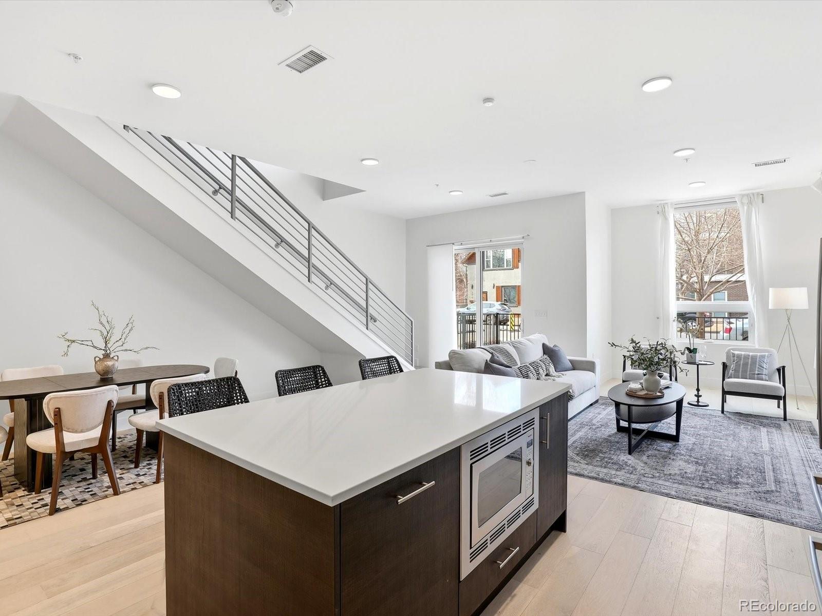 MLS Image #11 for 2530  lawrence street ra101,denver, Colorado
