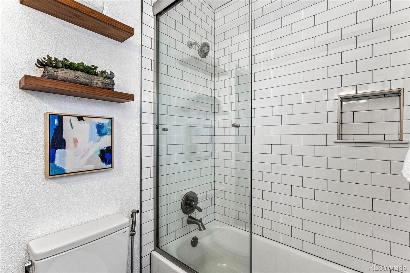 MLS Image #17 for 3065  bellaire street,denver, Colorado