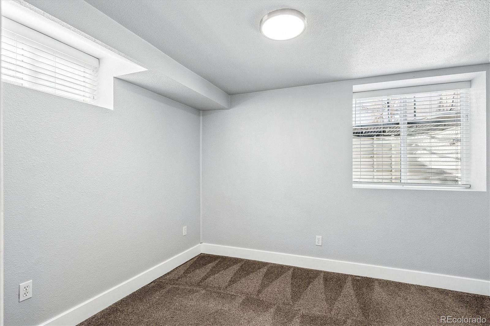 MLS Image #22 for 3065  bellaire street,denver, Colorado