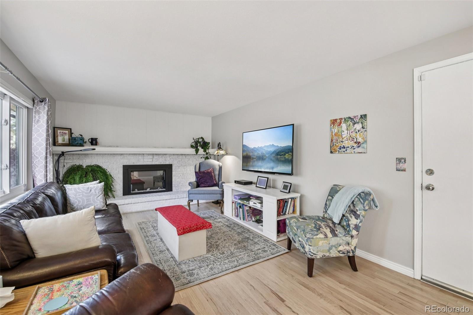 MLS Image #8 for 4153 s syracuse street,denver, Colorado