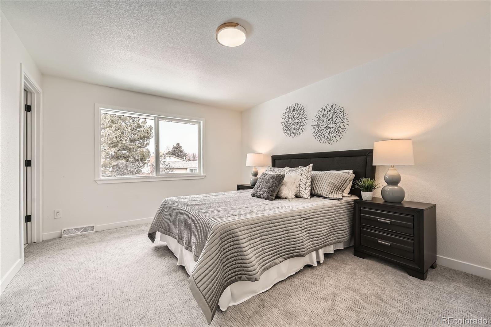 MLS Image #28 for 4055 s niagara way,denver, Colorado