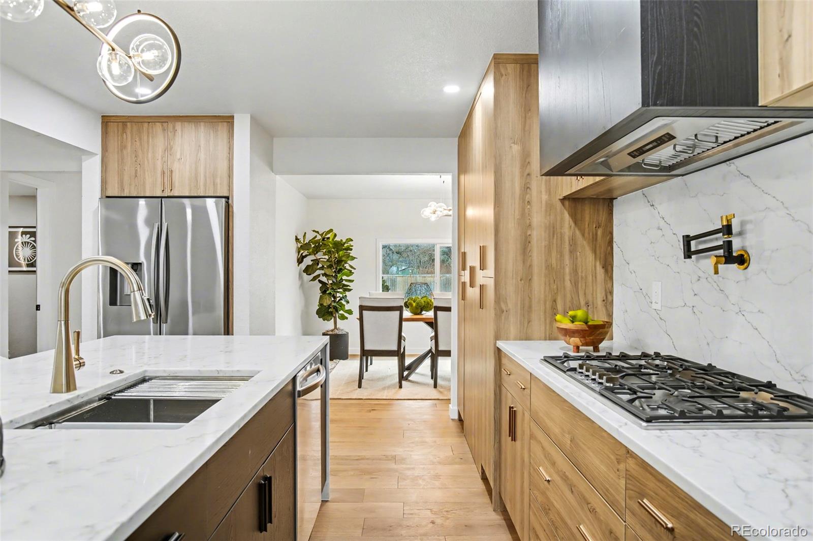 MLS Image #6 for 4055 s niagara way,denver, Colorado