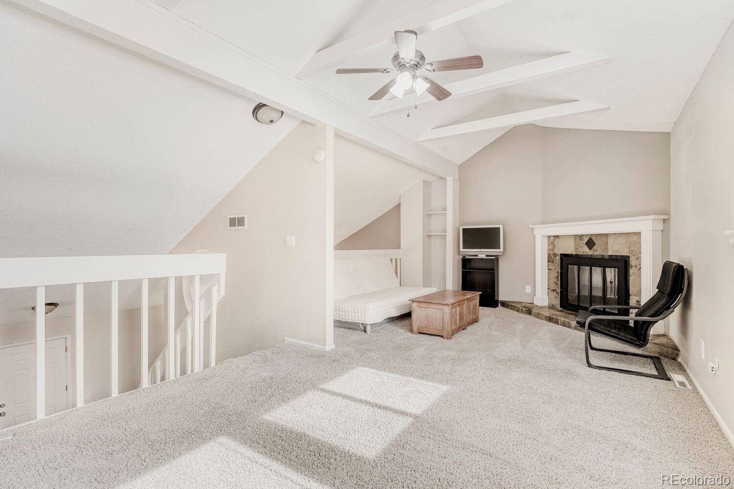 MLS Image #10 for 200 s dearborn circle,aurora, Colorado