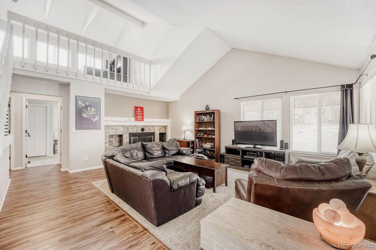 MLS Image #2 for 200 s dearborn circle,aurora, Colorado
