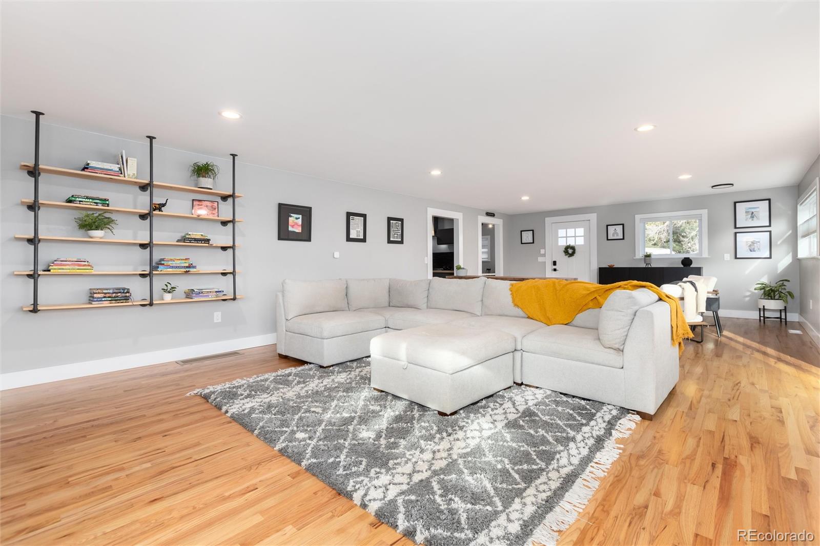 MLS Image #10 for 5819 w elmhurst drive,littleton, Colorado