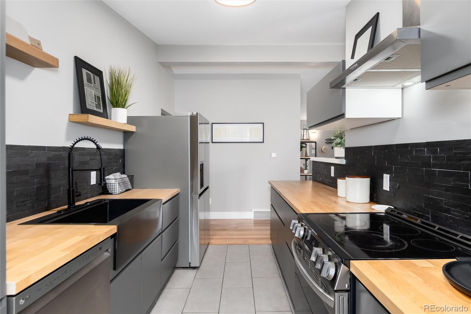 MLS Image #12 for 5819 w elmhurst drive,littleton, Colorado