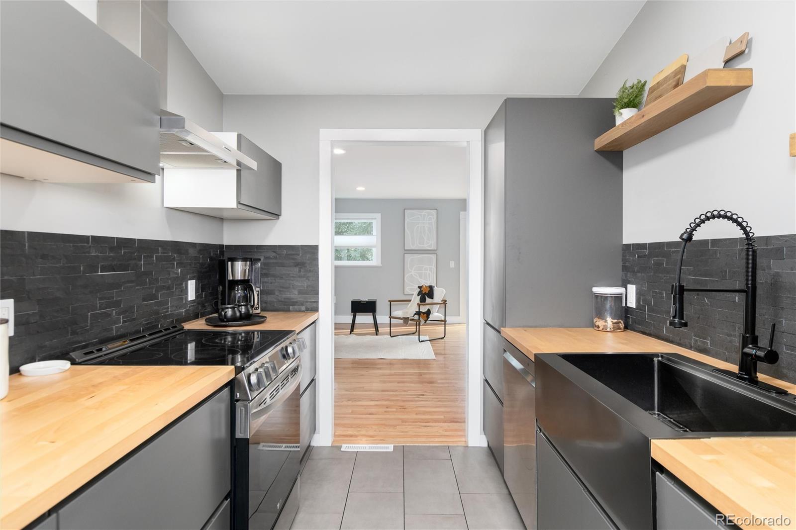 MLS Image #14 for 5819 w elmhurst drive,littleton, Colorado