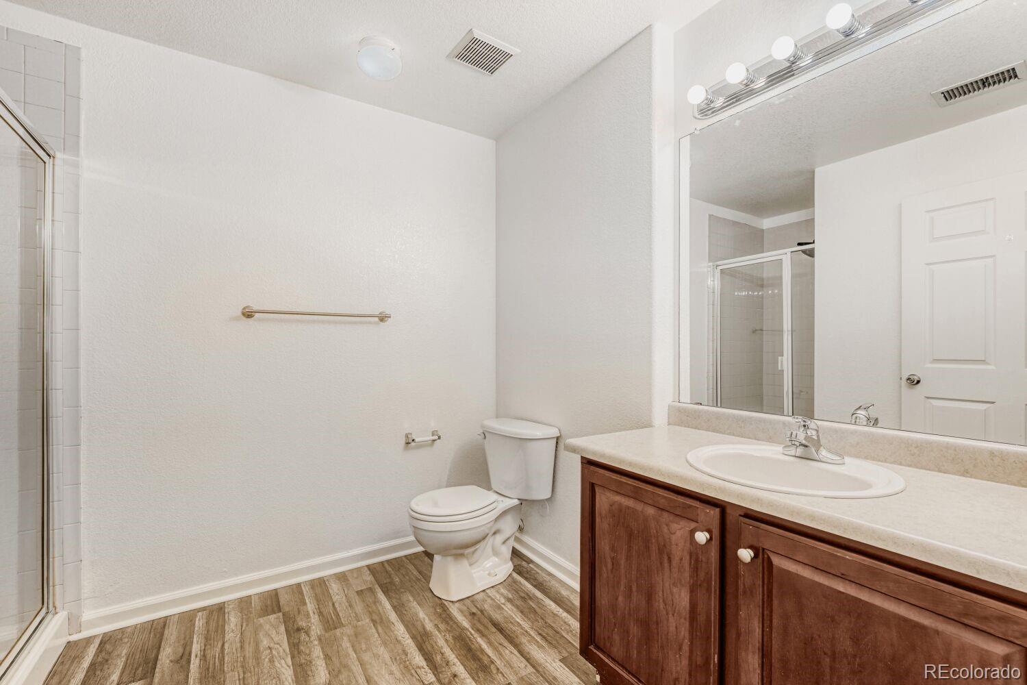 MLS Image #15 for 5800  tower road,denver, Colorado