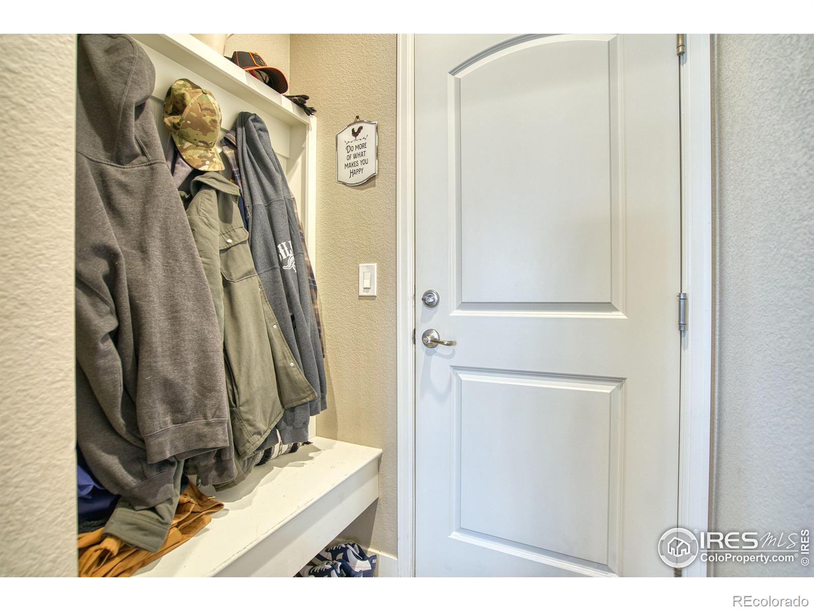 MLS Image #4 for 810  ranchhand drive,berthoud, Colorado