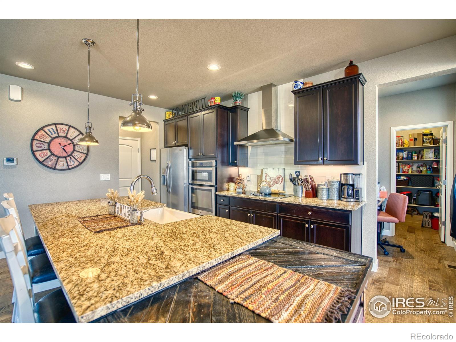 MLS Image #8 for 810  ranchhand drive,berthoud, Colorado