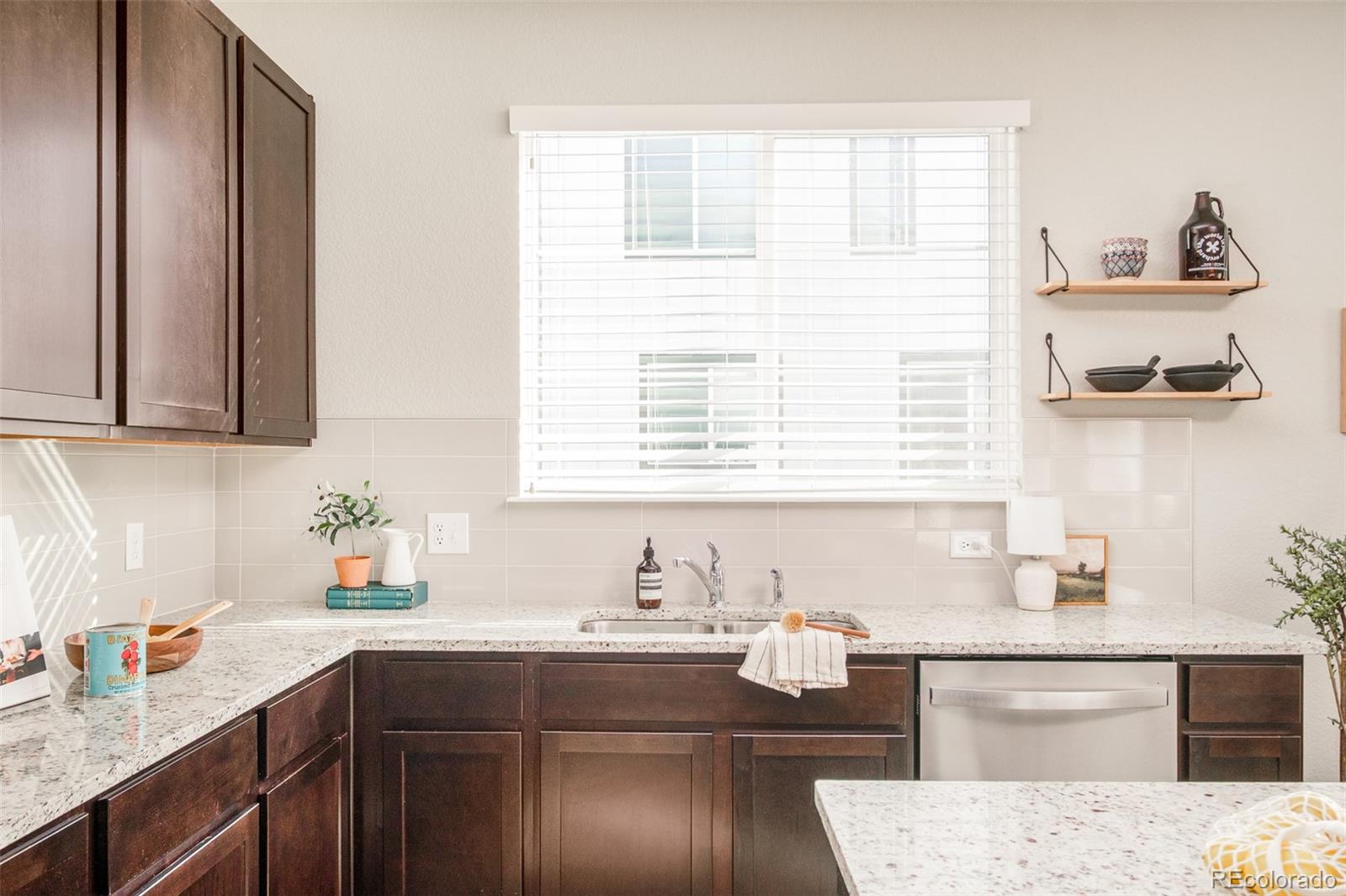 MLS Image #11 for 1330  independence street,lakewood, Colorado