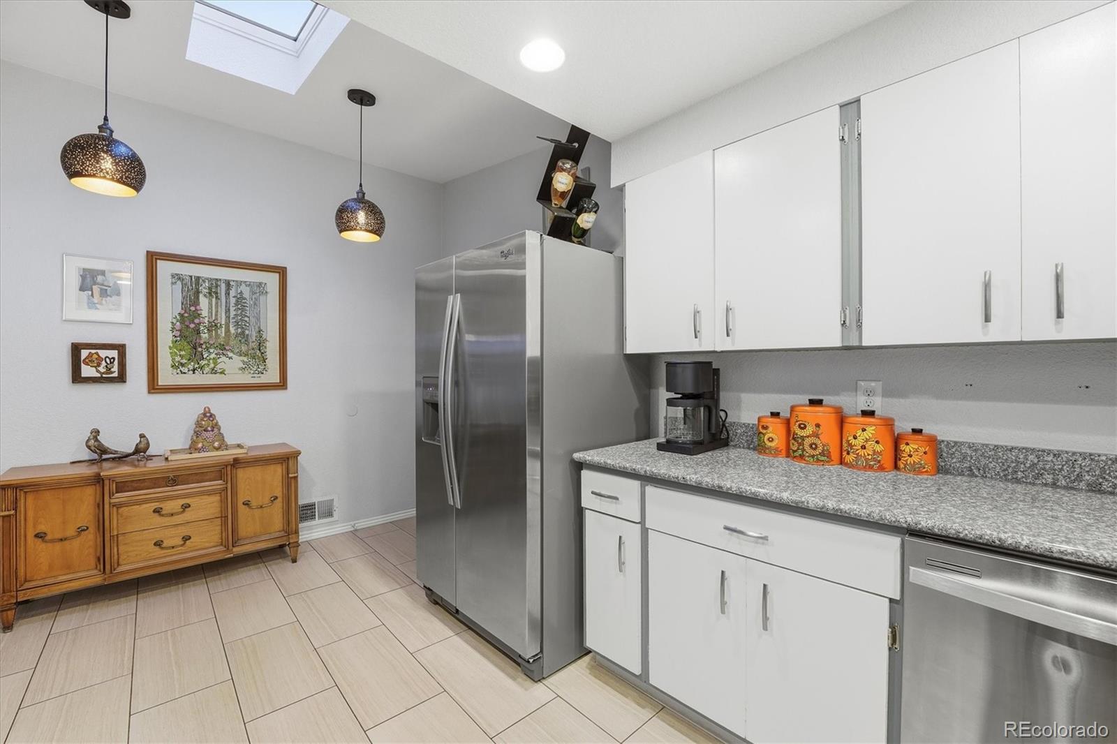 MLS Image #13 for 8202 w 59th avenue,arvada, Colorado