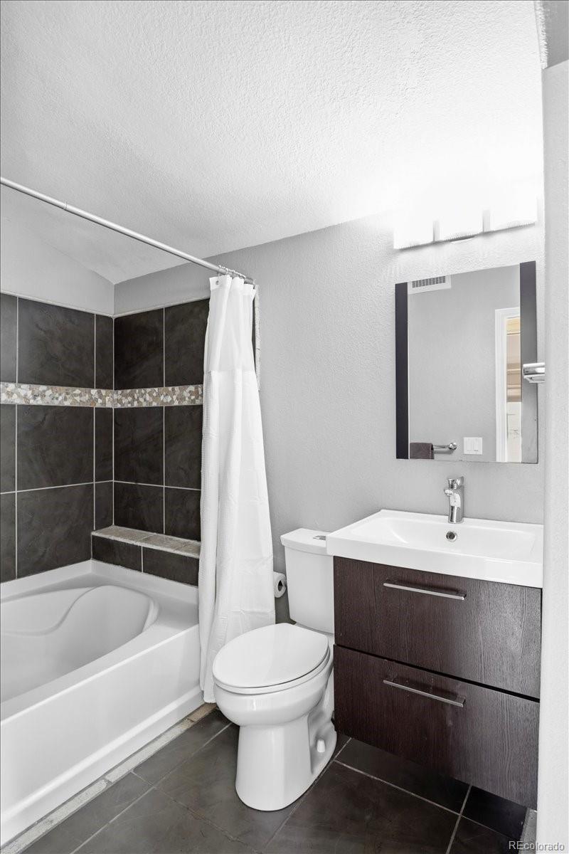 MLS Image #17 for 4798 s huron street,englewood, Colorado
