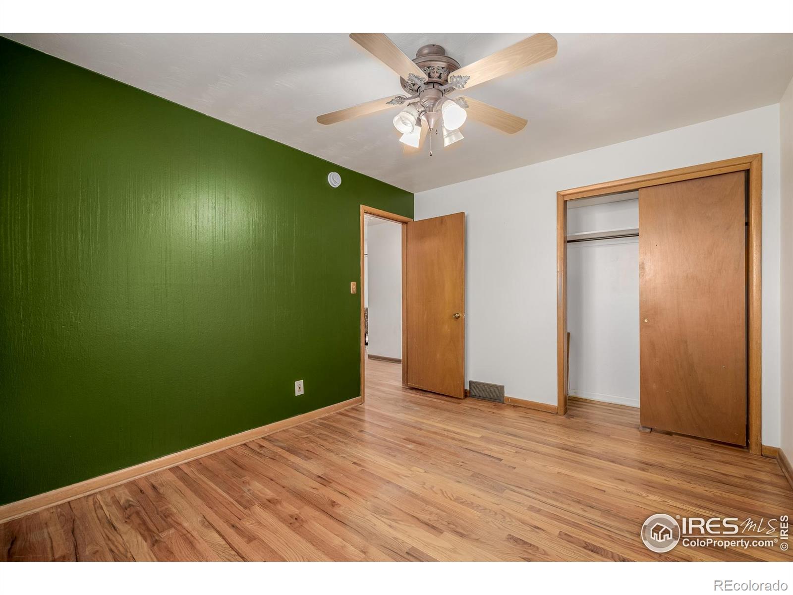 MLS Image #16 for 2204  stanford road,fort collins, Colorado