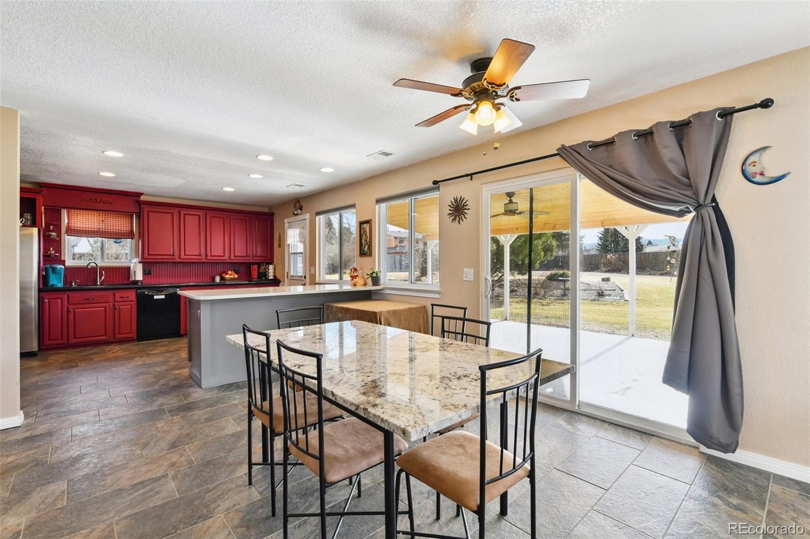MLS Image #11 for 10290 w saratoga place,littleton, Colorado