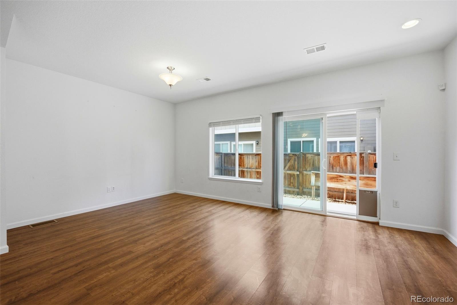 MLS Image #4 for 14700 e 104th avenue,commerce city, Colorado