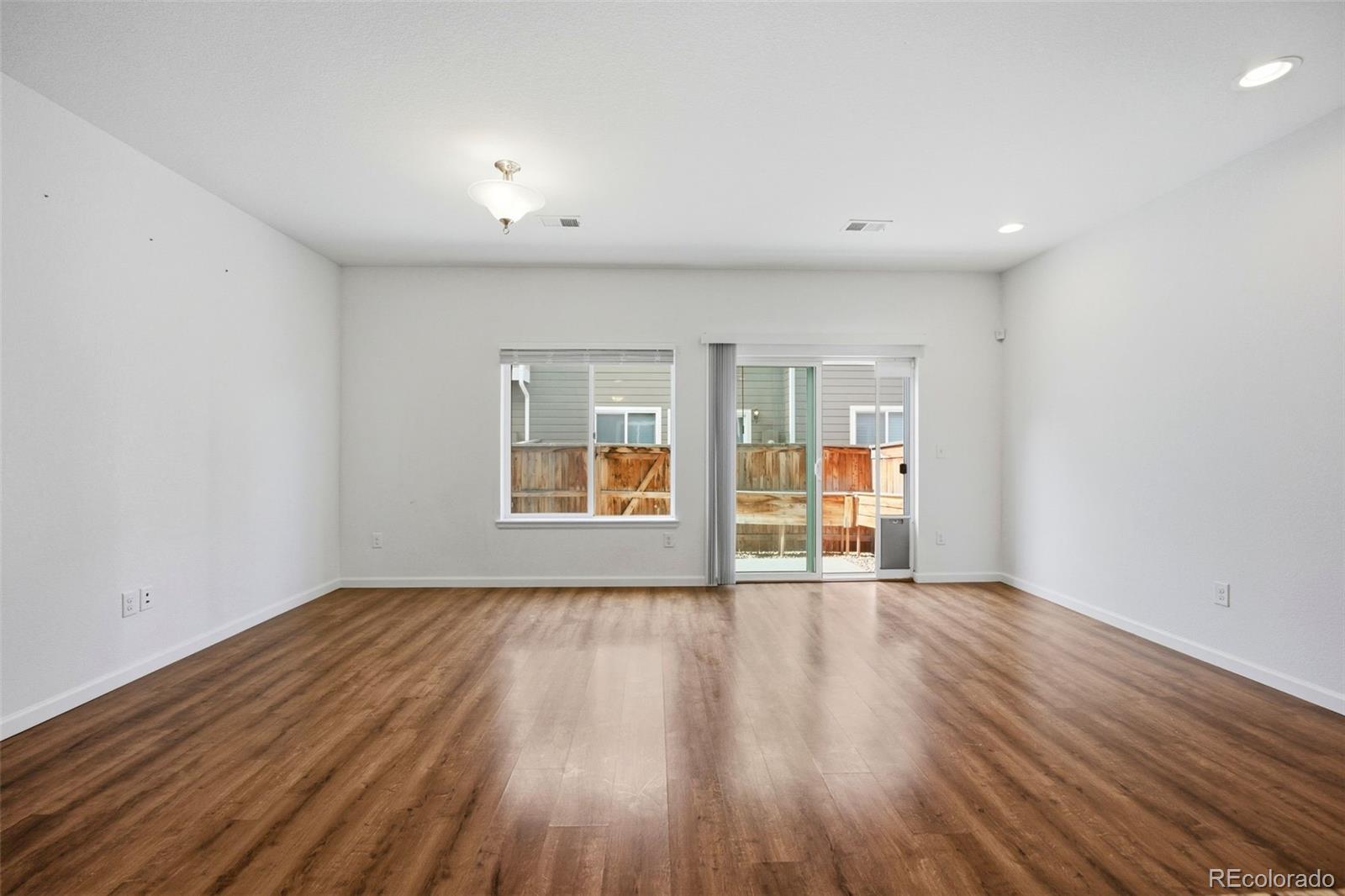 MLS Image #7 for 14700 e 104th avenue,commerce city, Colorado
