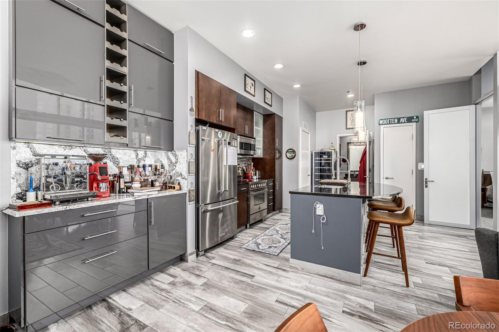 MLS Image #10 for 891  14th street,denver, Colorado