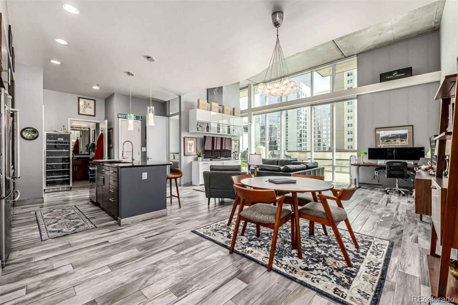 MLS Image #4 for 891  14th street,denver, Colorado