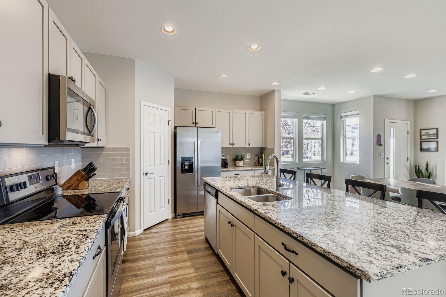 MLS Image #10 for 4788  kittredge street 1,denver, Colorado