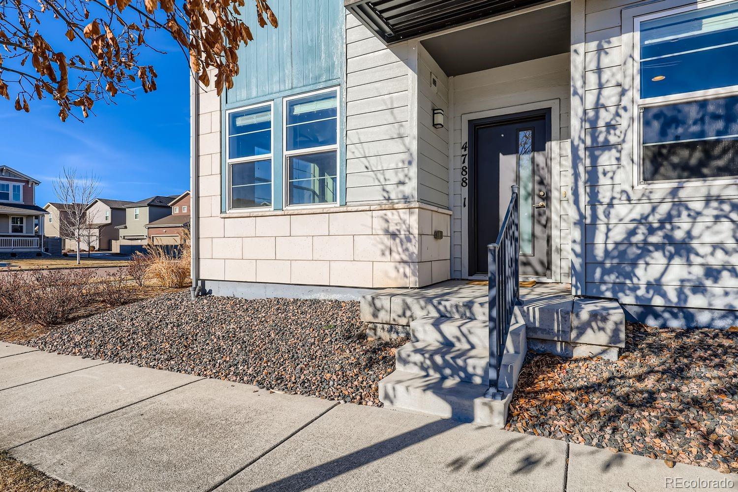 MLS Image #2 for 4788  kittredge street 1,denver, Colorado