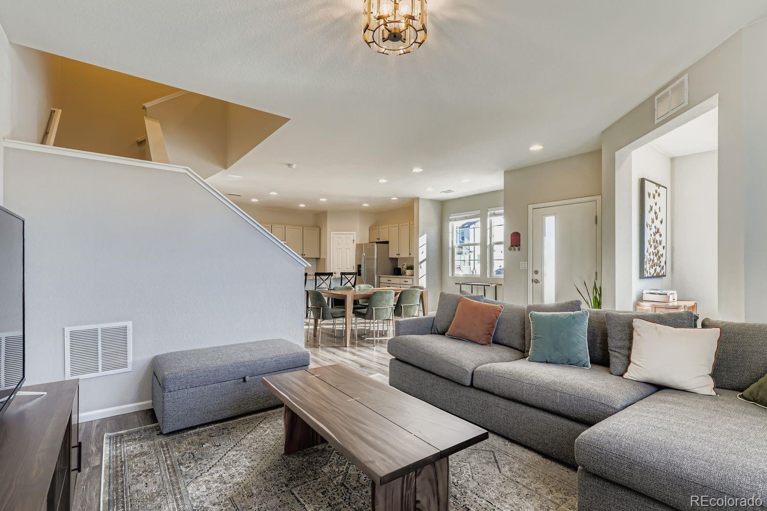 MLS Image #4 for 4788  kittredge street 1,denver, Colorado