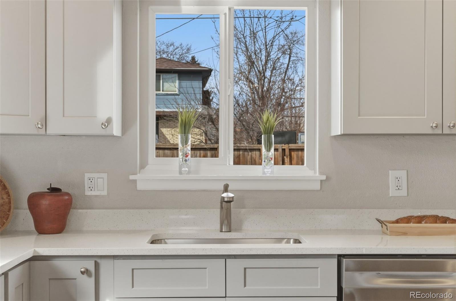 MLS Image #5 for 13675 e kentucky place,aurora, Colorado