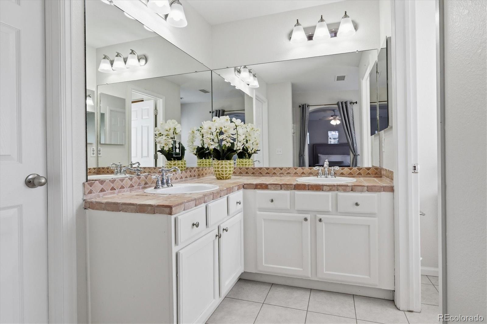 MLS Image #23 for 10141  autumn blaze trail,highlands ranch, Colorado