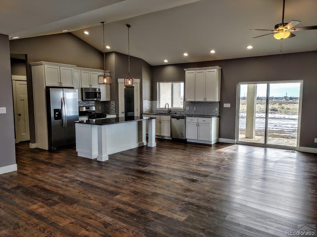MLS Image #2 for 697  cabaret drive,pueblo, Colorado