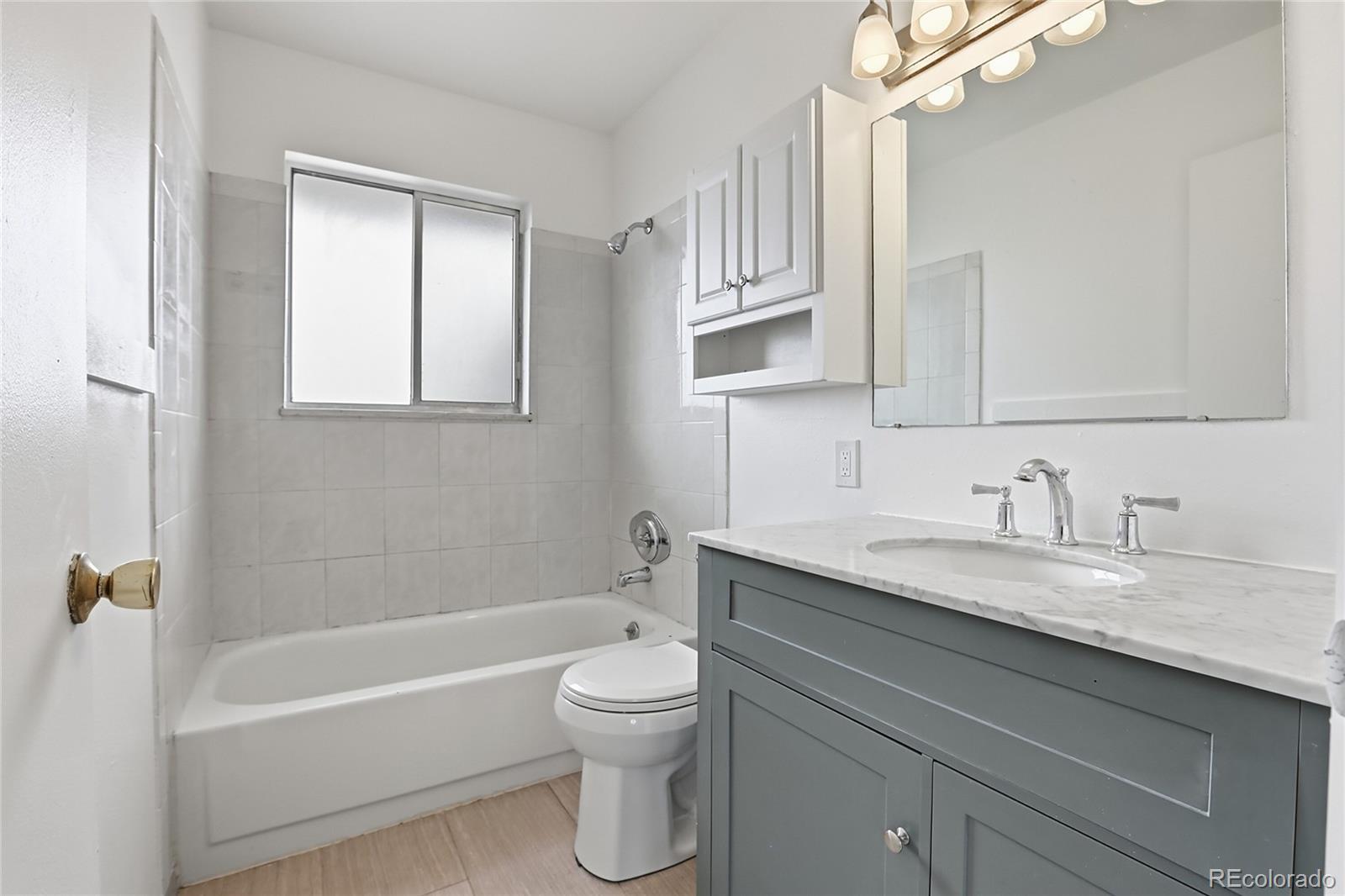 MLS Image #13 for 7359 s syracuse court,centennial, Colorado