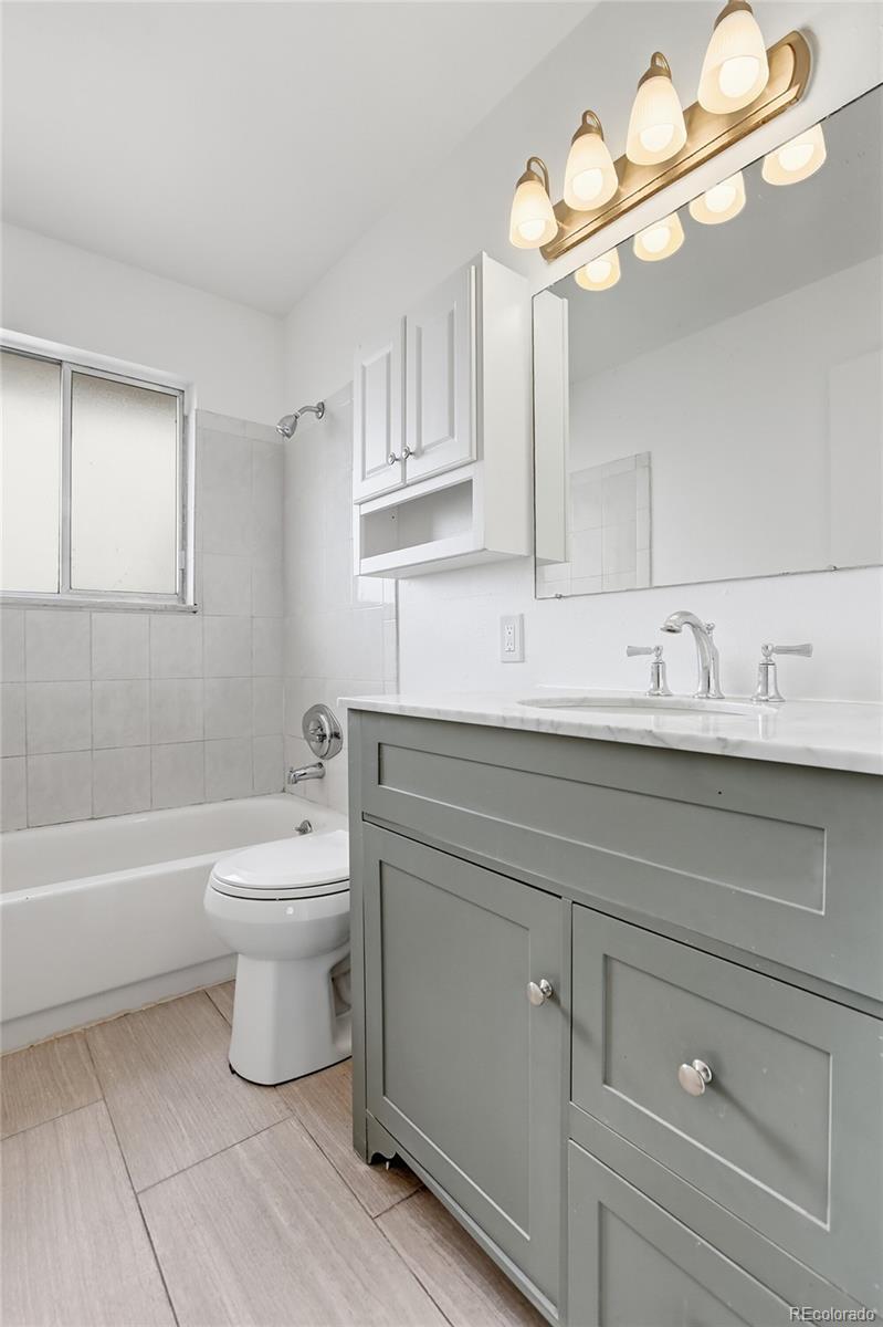 MLS Image #14 for 7359 s syracuse court,centennial, Colorado