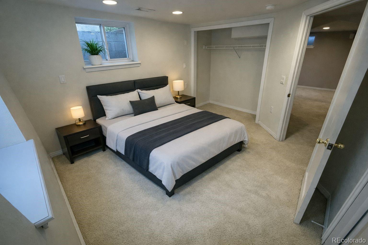 MLS Image #11 for 2685 s monroe street,denver, Colorado
