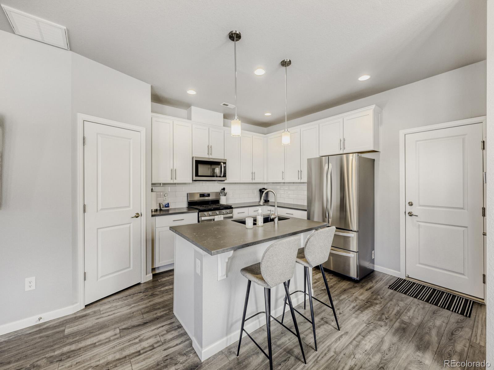 MLS Image #3 for 19629 w 93rd drive d,arvada, Colorado