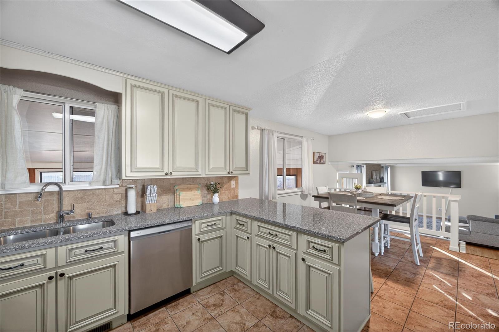 MLS Image #12 for 5414 e 113th avenue,thornton, Colorado